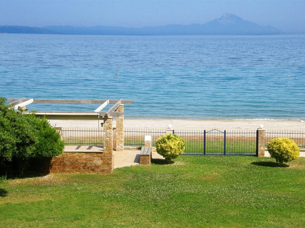 Villa Nefeli - Akti Salonikiou A Agios Nikolaos  Exterior foto